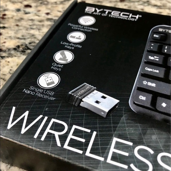 Bytech Wireless KeyBoard - Picture 3 of 8